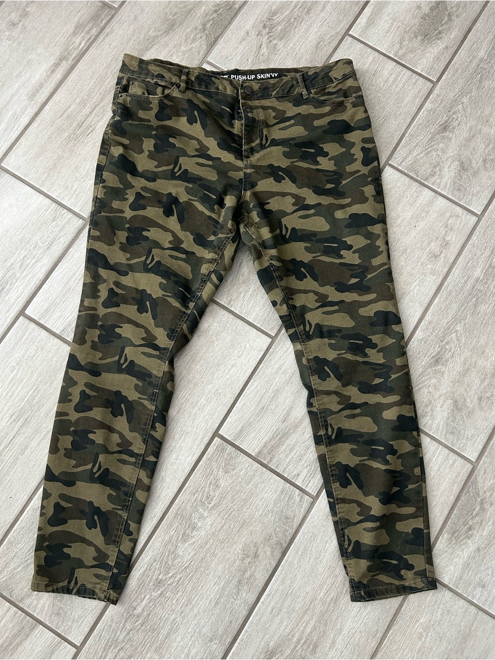 Joe Boxer Olive Camo Push-Up Skinny Jeans